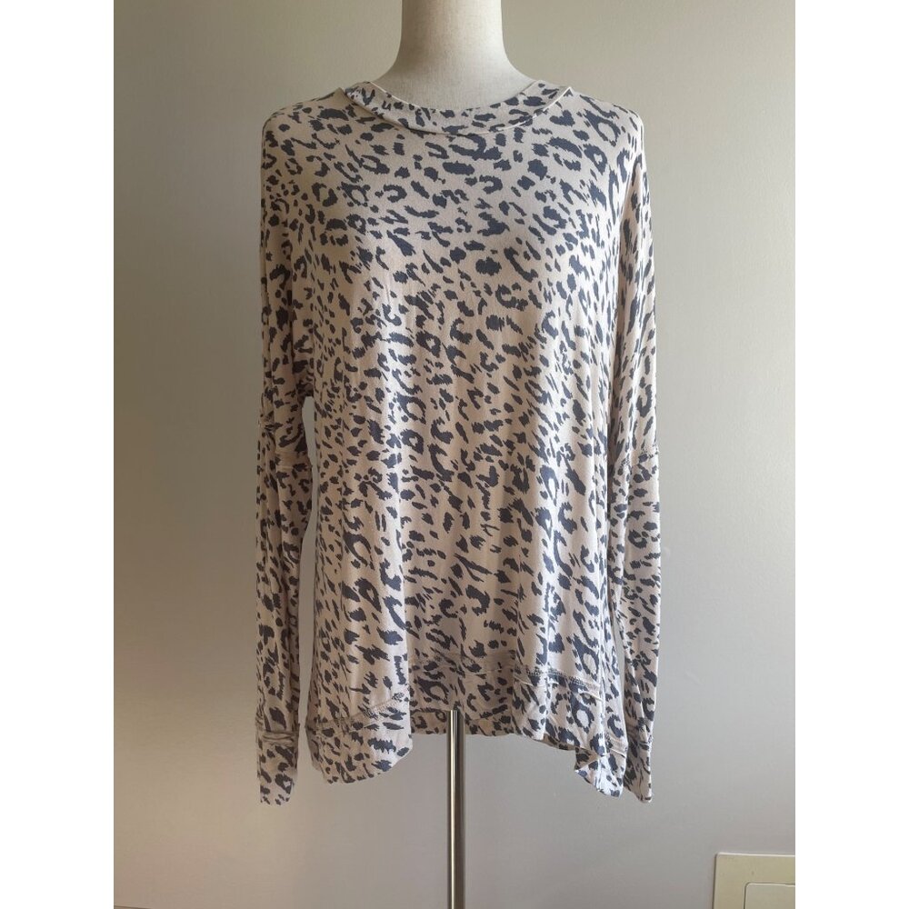 Kelly Renee Animal Print Blouse Womens L Beige High Low Hem Dolman Sleeve